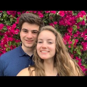 Meet your Posher, Elena